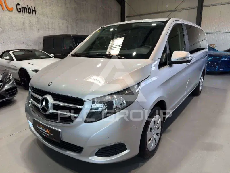 2016 Mercedes Benz V 220