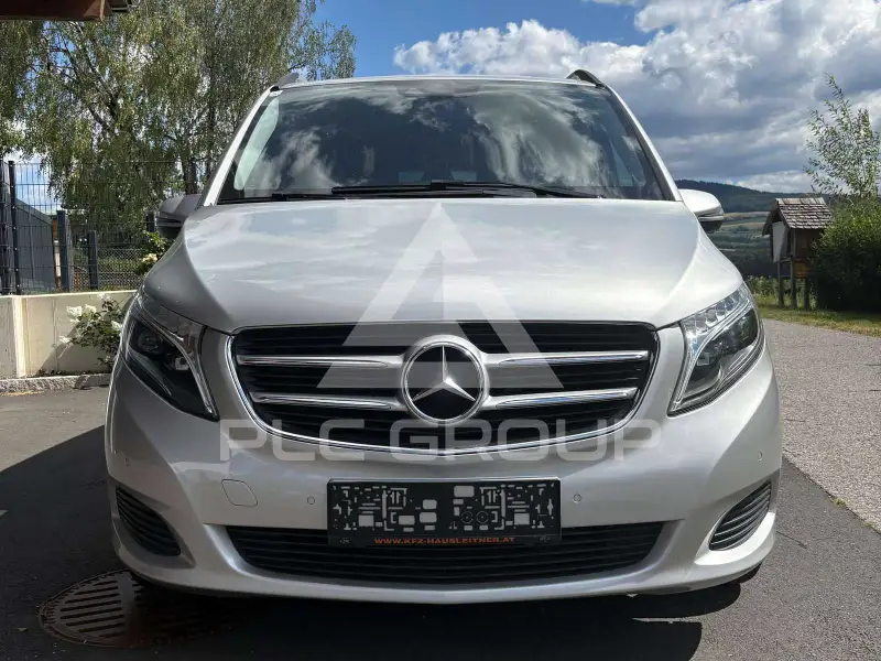 2016 Mercedes Benz V 220
