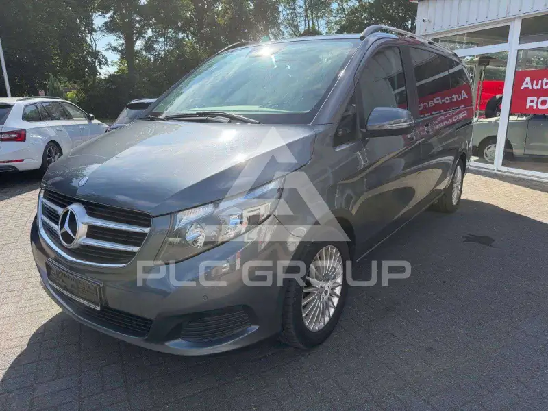 2016 Mercedes Benz V 220