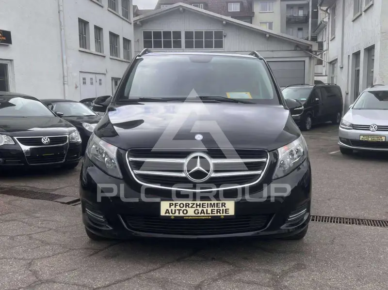 2016 Mercedes Benz V 220