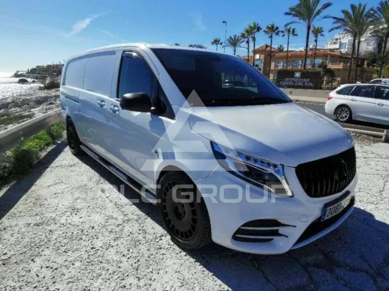 2016 Mercedes Benz V 220