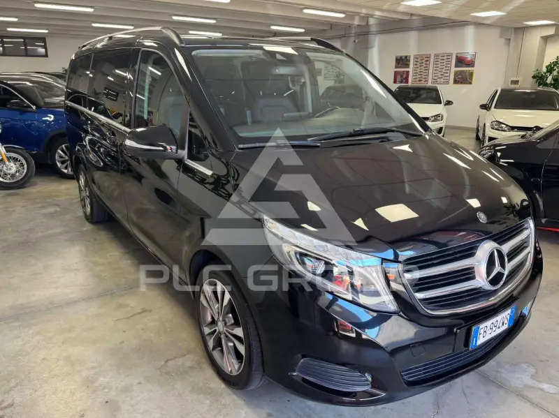 2016 Mercedes Benz V 220