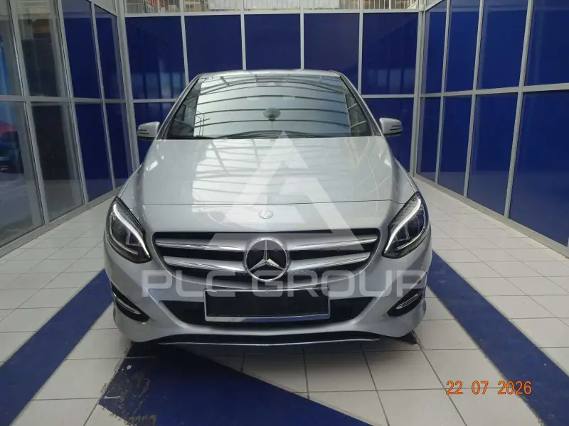 2016 Mercedes Benz B 180