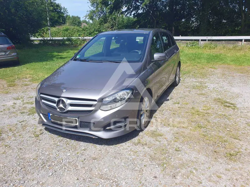 2016 Mercedes Benz B 180
