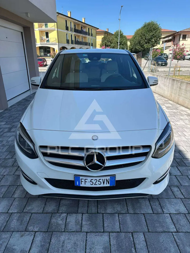 2016 Mercedes Benz B 180