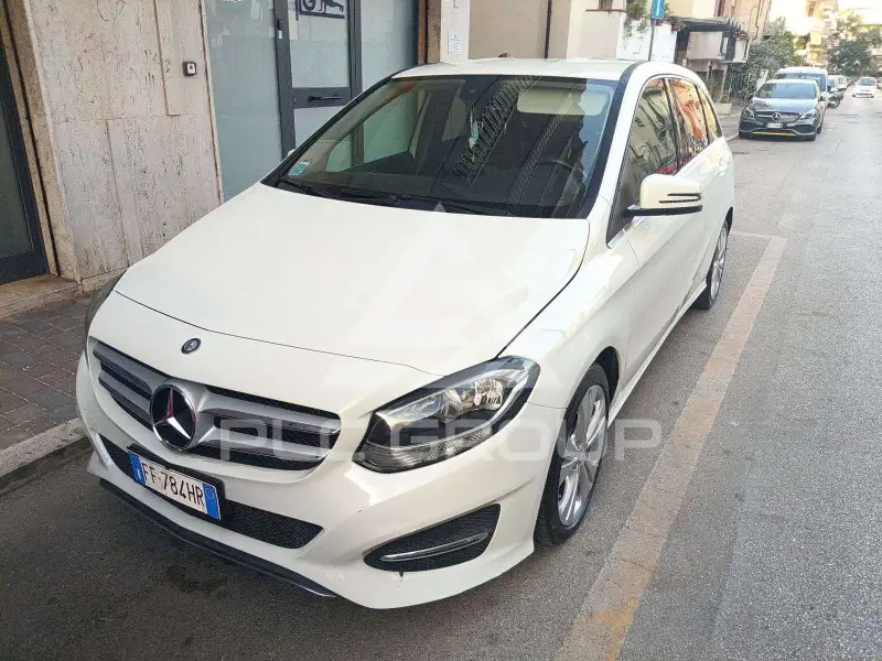 2016 Mercedes Benz B 180