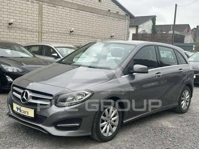 2016 Mercedes Benz B 180