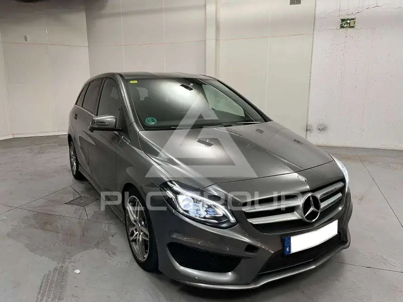 2016 Mercedes Benz B 180