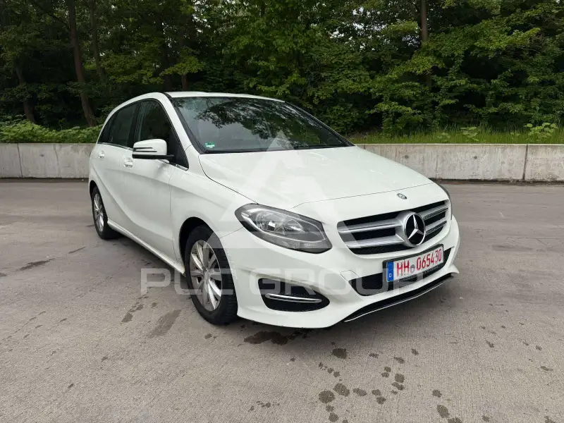 2016 Mercedes Benz B 180