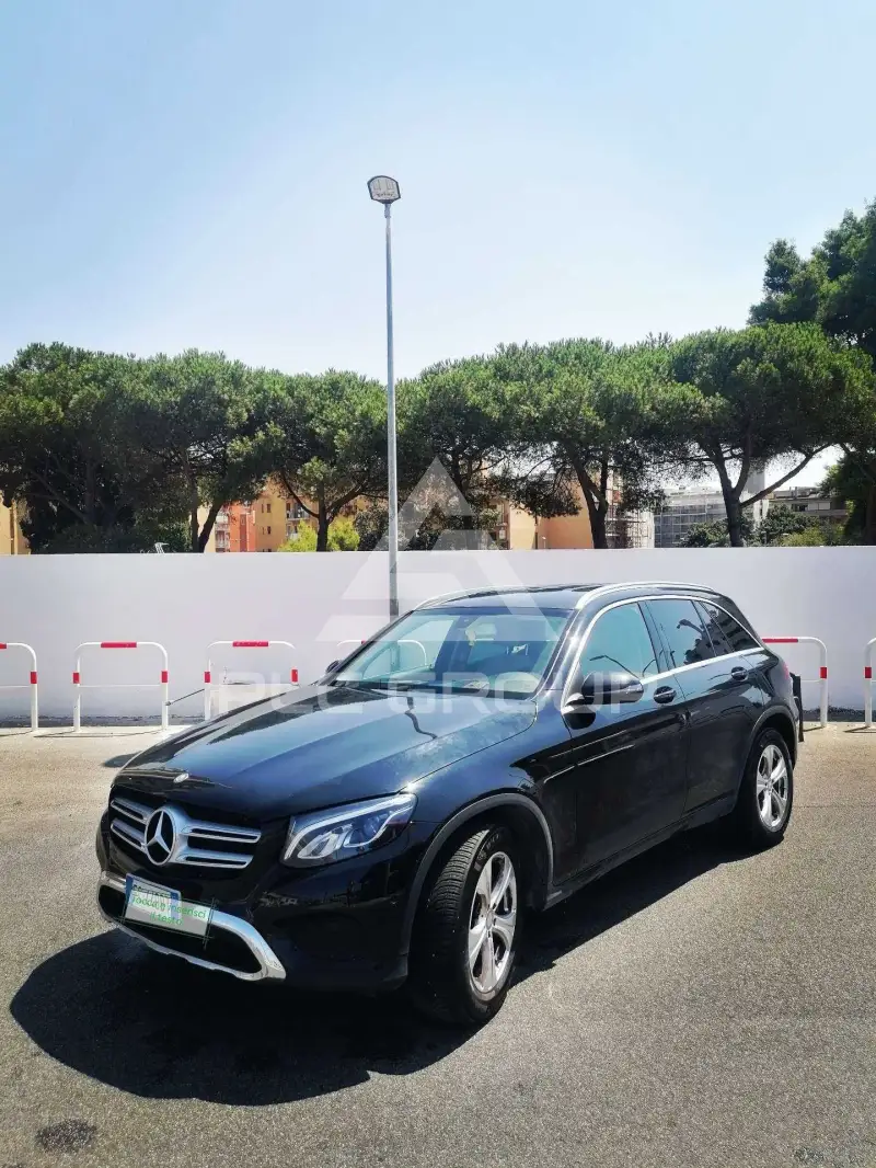 2016 Mercedes Benz GLC 220