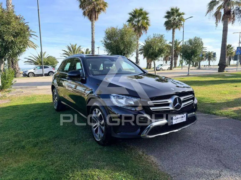 2016 Mercedes Benz GLC 220