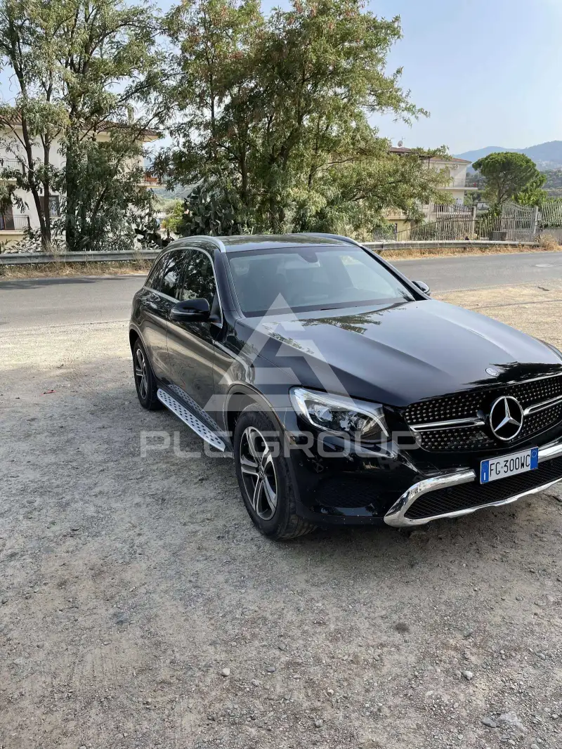 2017 Mercedes Benz GLC 220