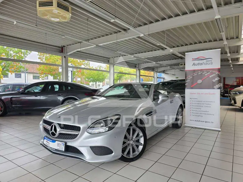 2016 Mercedes Benz SLC 300