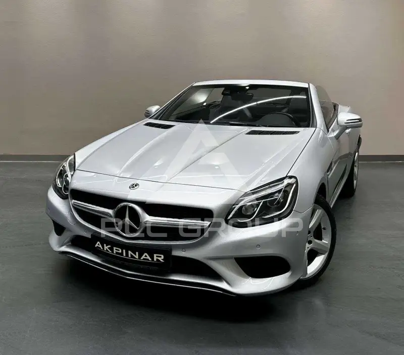 2016 Mercedes Benz SLC 300