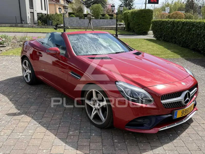 2016 Mercedes Benz SLC 300