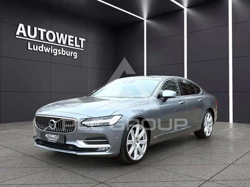 2016 Volvo S90