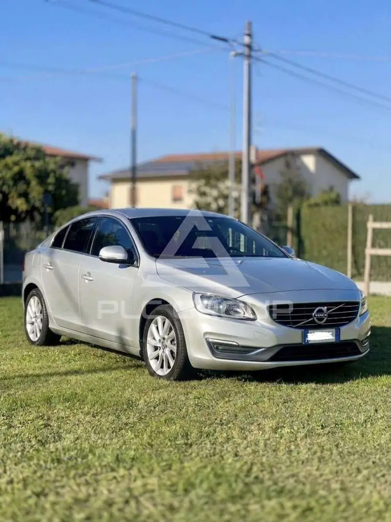 2016 Volvo S60
