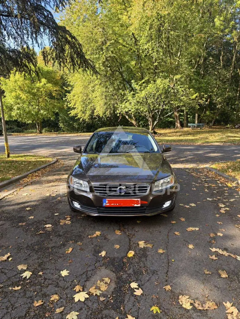 2016 Volvo V70