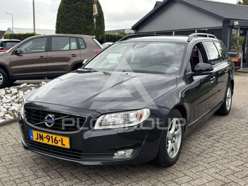 2016 Volvo V70