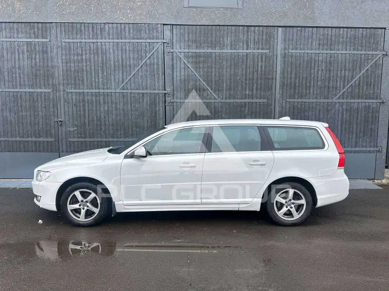 2016 Volvo V70