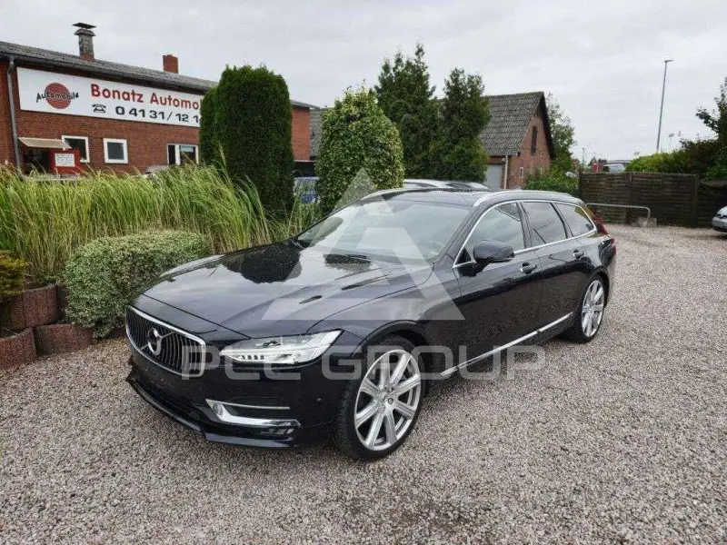 2016 Volvo V90