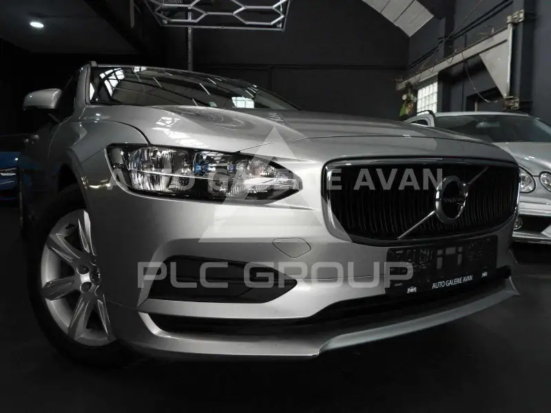 2016 Volvo V90