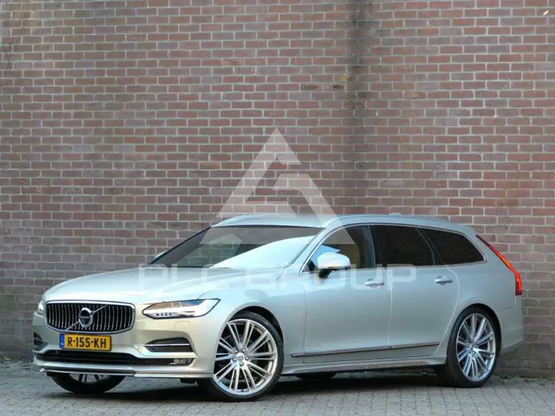 2016 Volvo V90