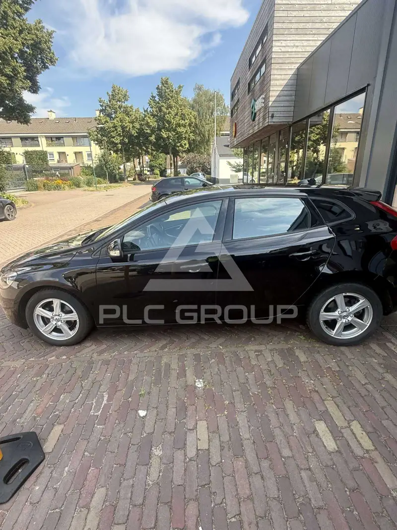2016 Volvo V40