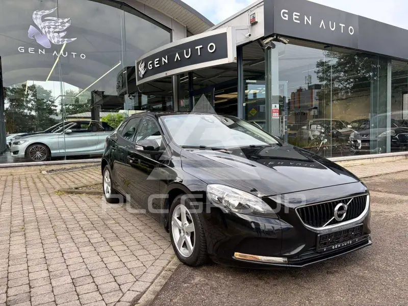 2016 Volvo V40
