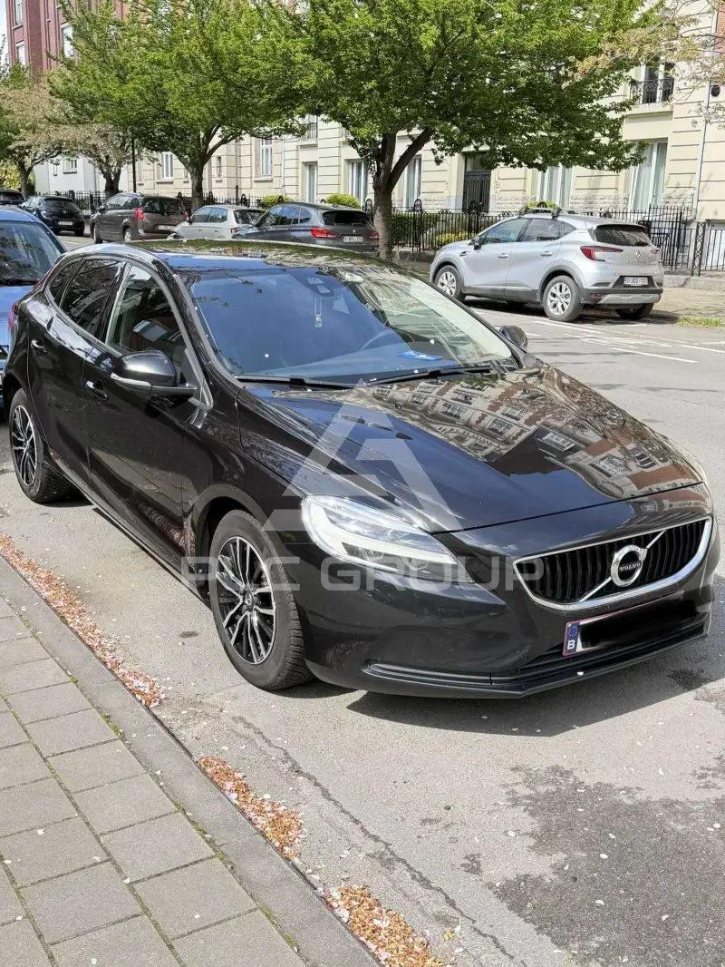 2016 Volvo V40