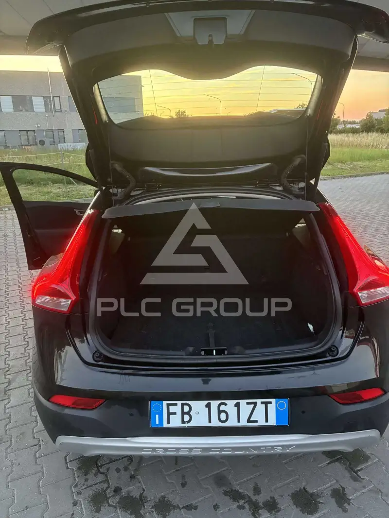 2016 Volvo V40
