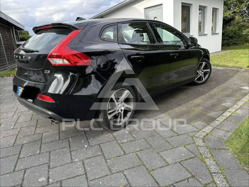 2016 Volvo V40