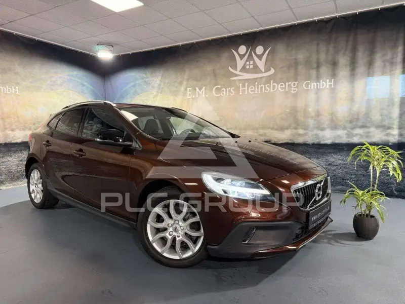 2016 Volvo V40