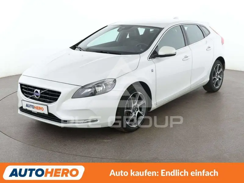 2016 Volvo V40