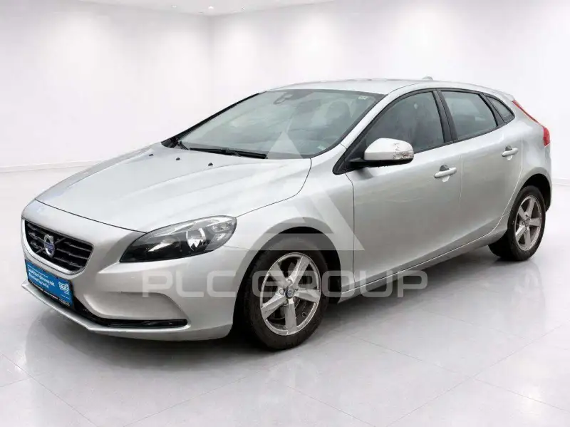 2016 Volvo V40