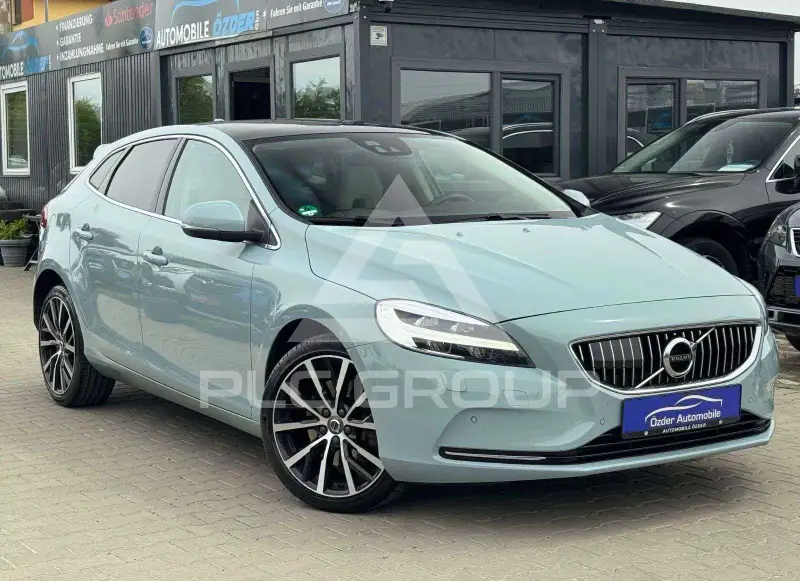2016 Volvo V40