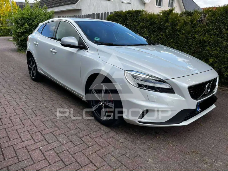 2016 Volvo V40