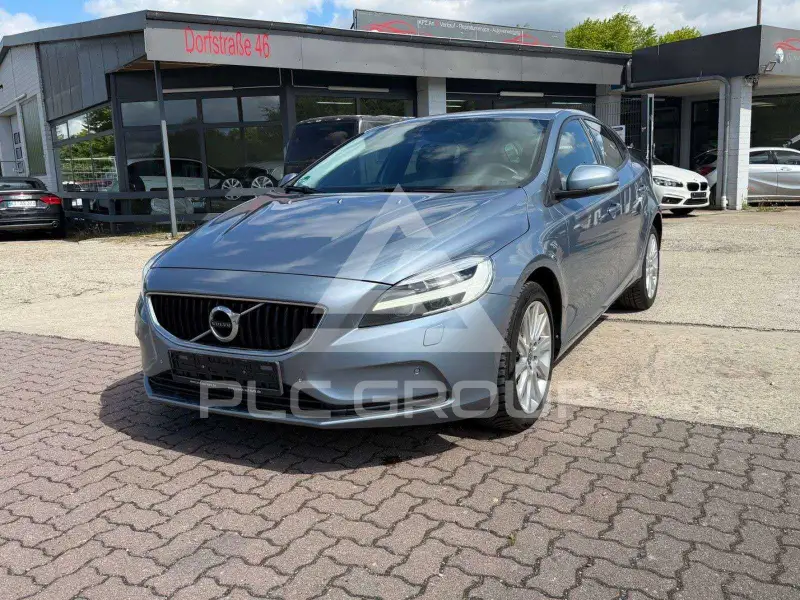 2016 Volvo V40