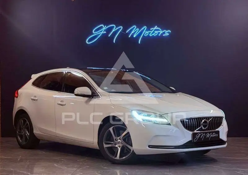 2016 Volvo V40
