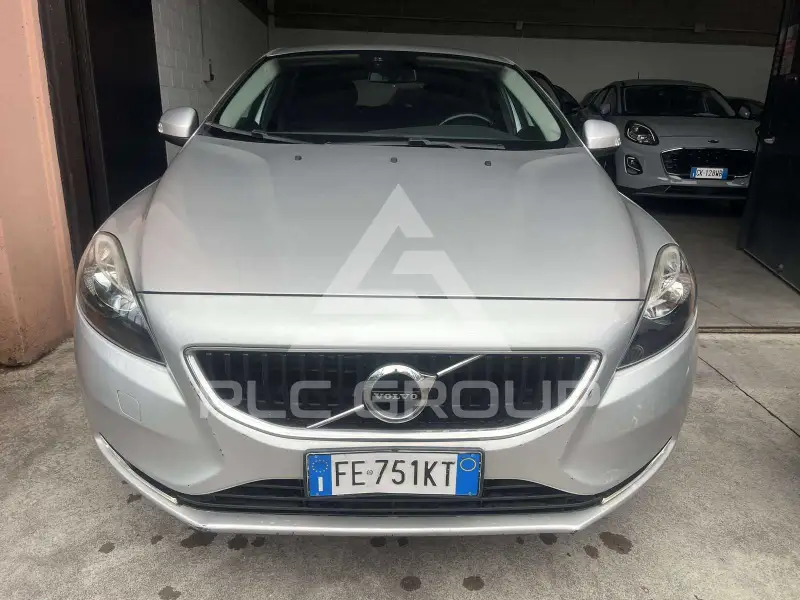2016 Volvo V40