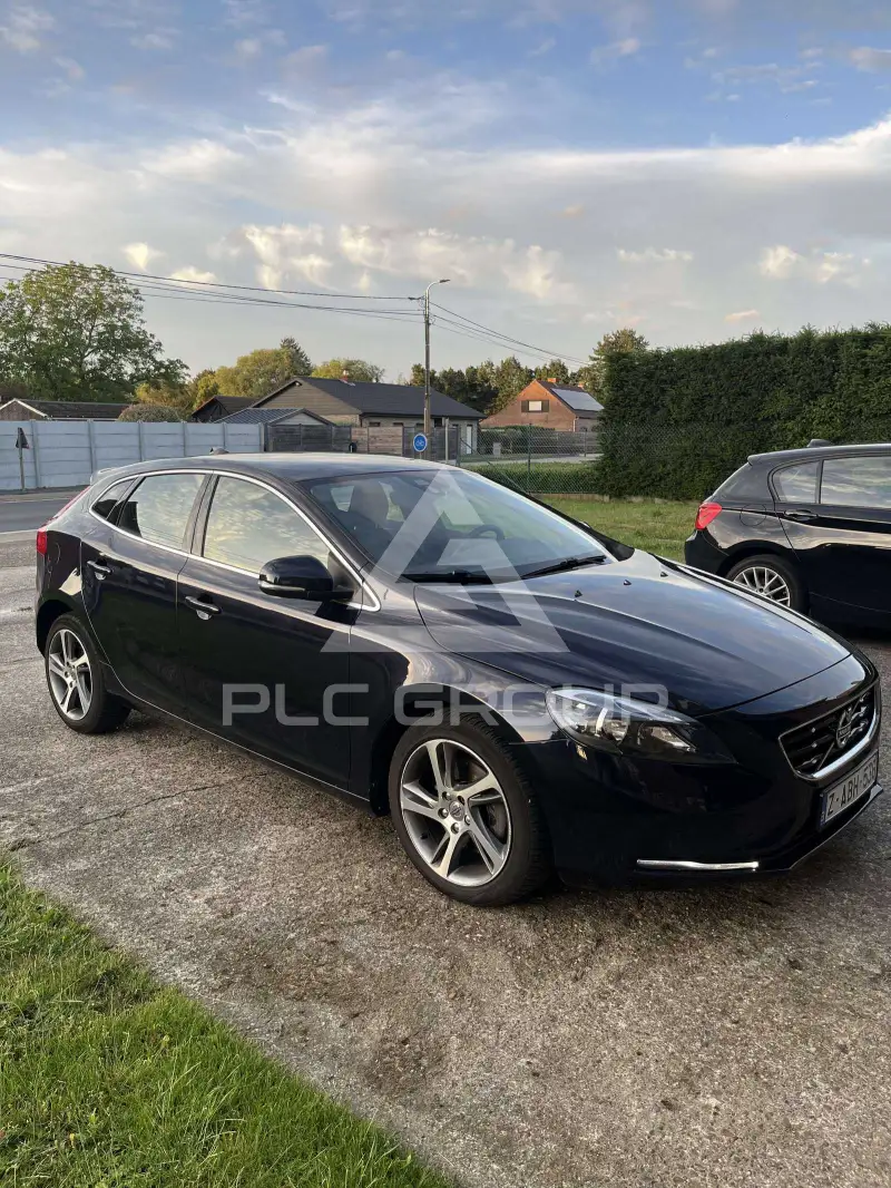 2016 Volvo V40