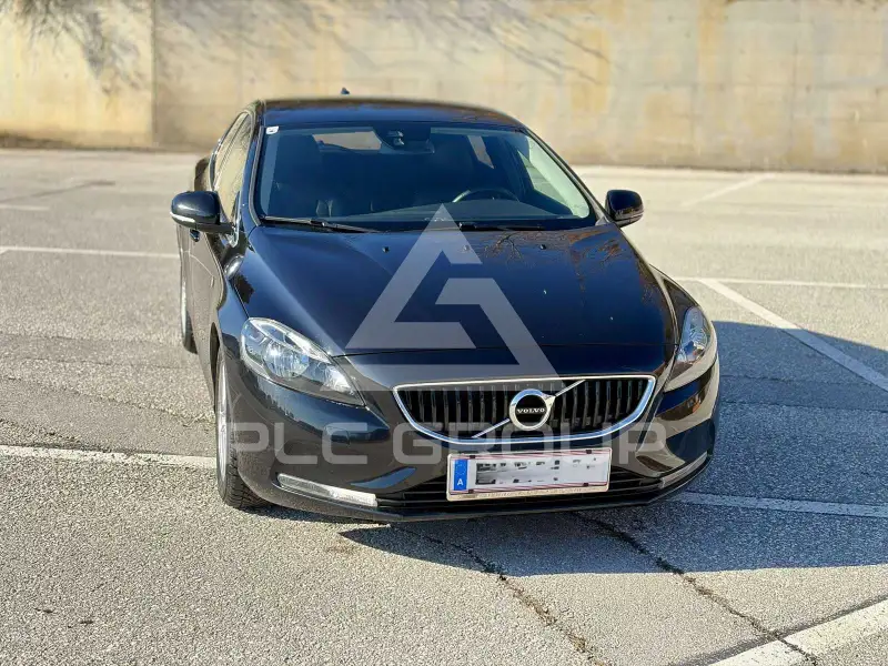 2016 Volvo V40