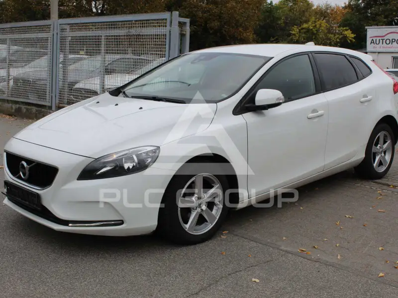 2016 Volvo V40