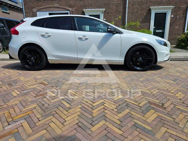 2016 Volvo V40