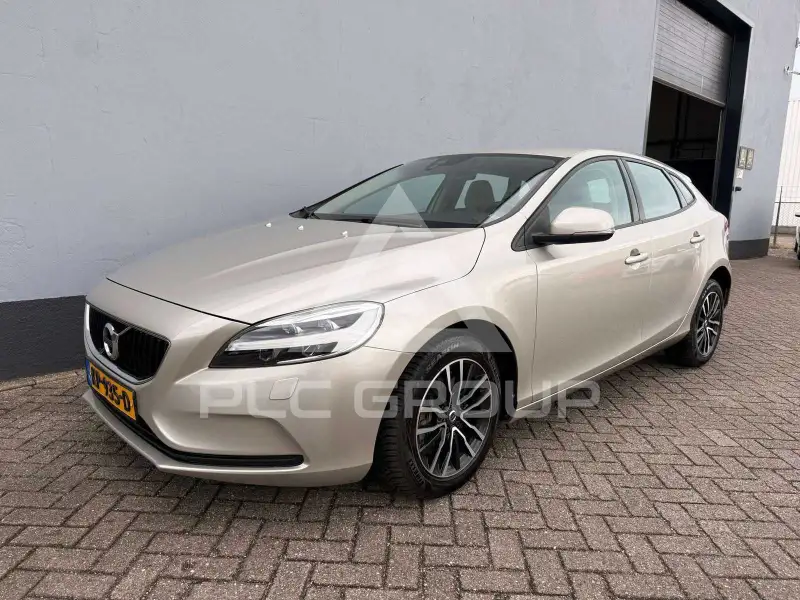 2016 Volvo V40