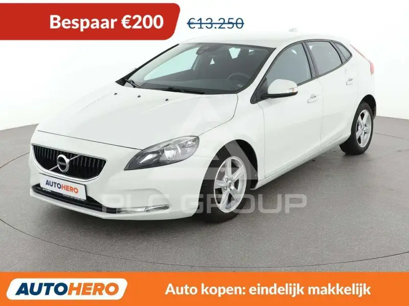 2016 Volvo V40
