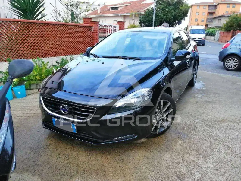 2016 Volvo V40