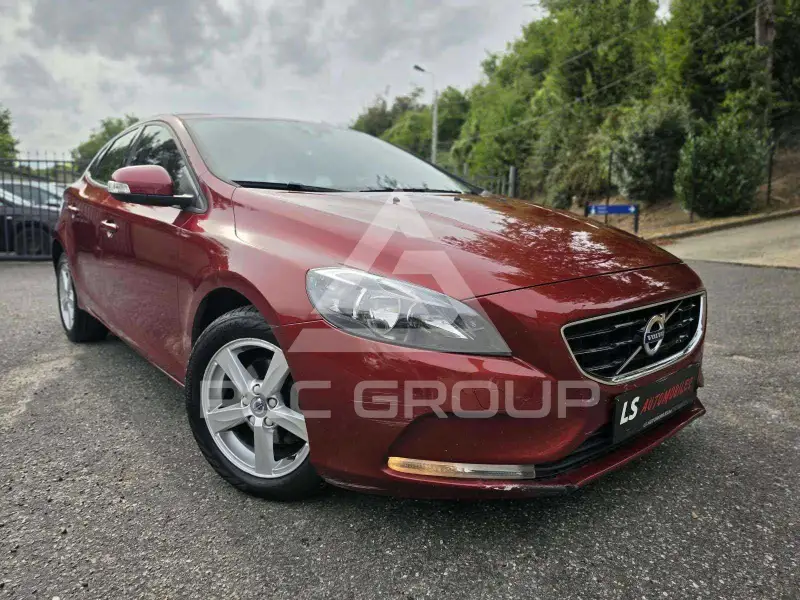 2016 Volvo V40