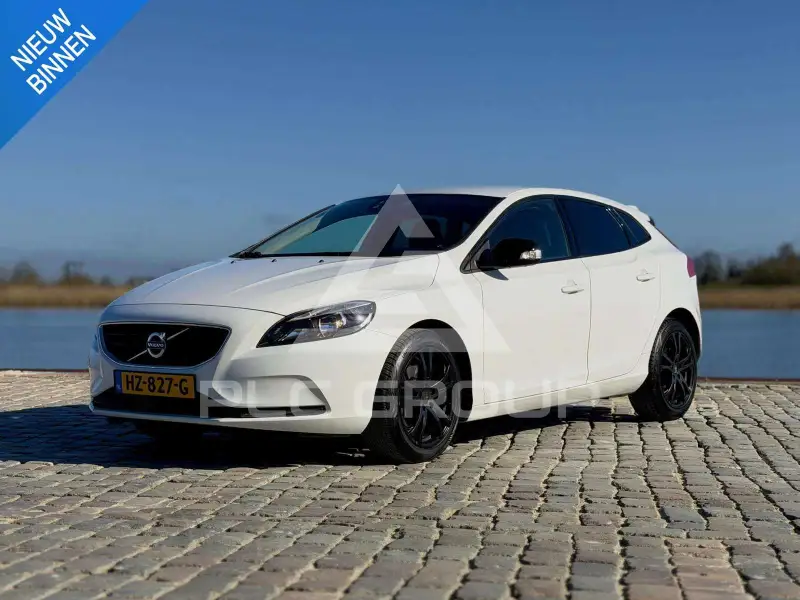 2016 Volvo V40