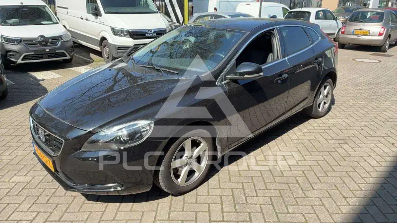 2016 Volvo V40